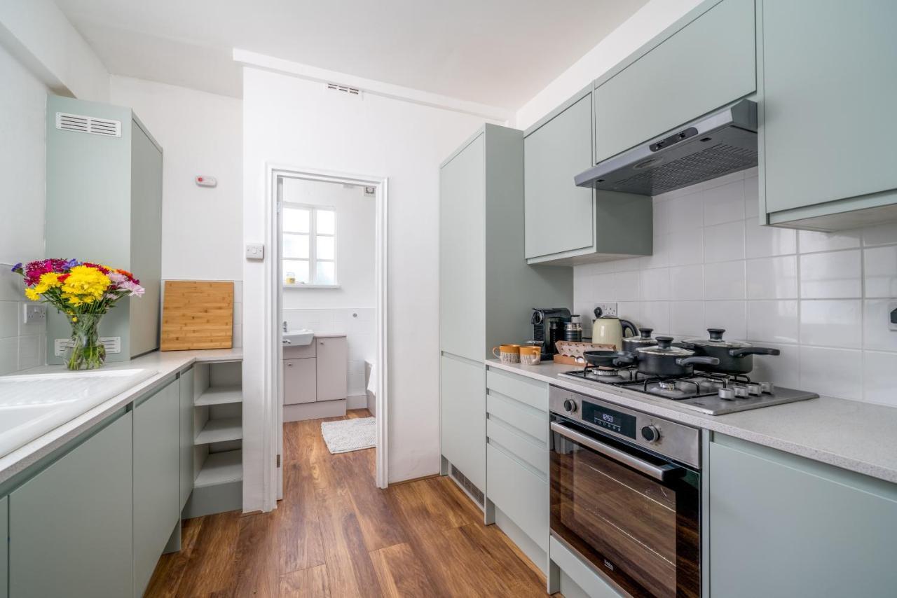 Bright West Hampstead Retreat Apartment London Exterior photo