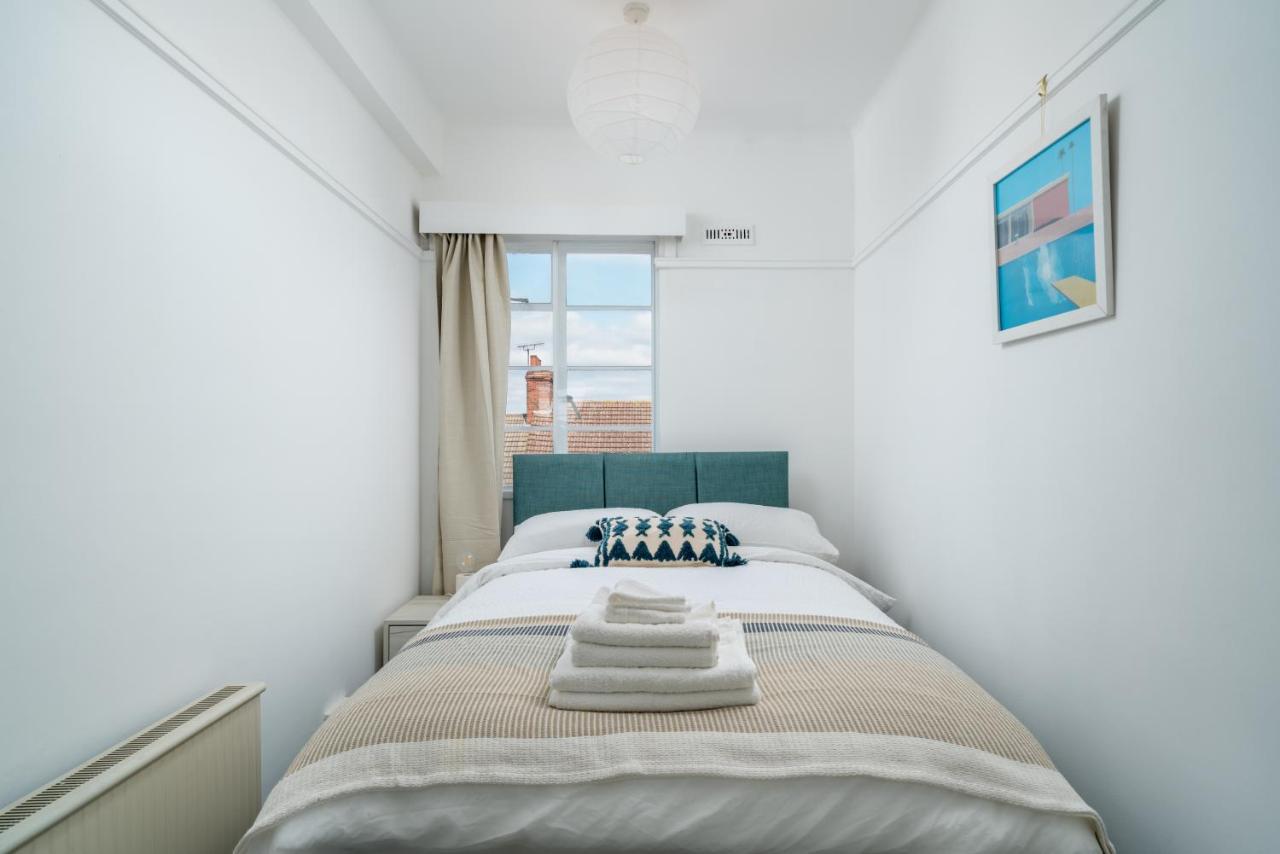 Bright West Hampstead Retreat Apartment London Exterior photo
